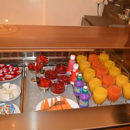 Le Saint-yves Hotel 3*