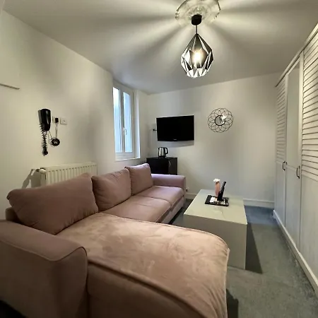 Otel Le Saint-yves 3*