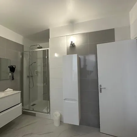 Le Saint-yves Otel
