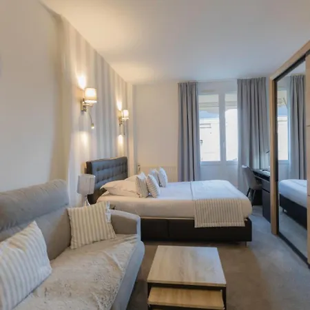 Le Saint-yves ル・トレポール