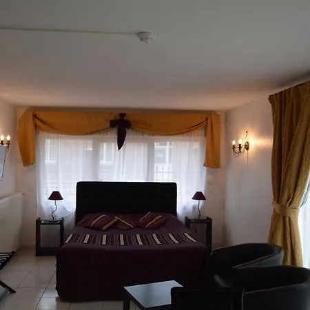 Le Saint-yves Otel