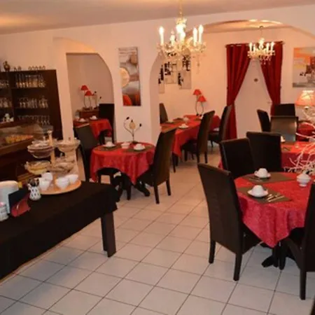 Le Saint-yves ホテル 3*