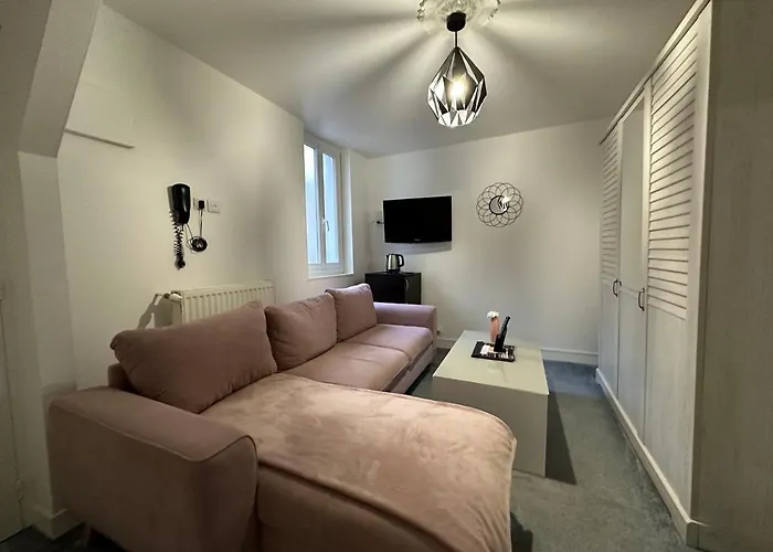 Hotel Le Saint-yves 3*