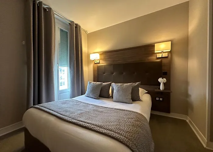 Le Saint-yves Hotel 3*