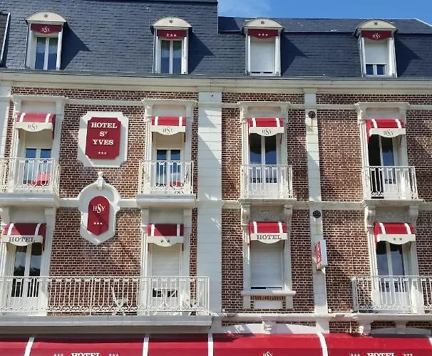 Отель Le Saint-yves 3*