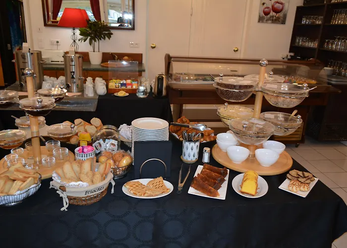 Le Saint-yves Ле-Трепор