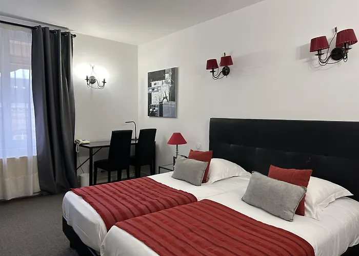 Отель Le Saint-yves Ле-Трепор